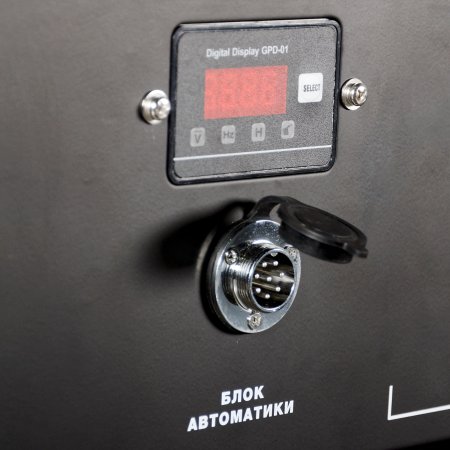 Бензиновый генератор с электростартером и коннектором автоматики FUBAG BS 7500 A ES в Тюмени фото