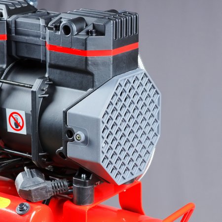 Компрессор безмасляный малошумный FUBAG Свободный Воздух (Free Air) 240/24/2.0 S в Тюмени фото