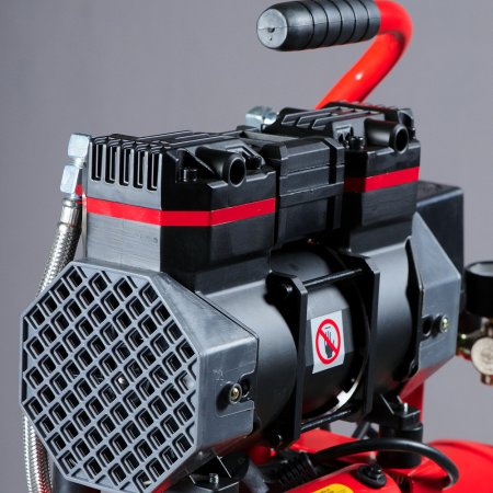 Компрессор безмасляный малошумный FUBAG Свободный Воздух (Free Air) 170/9/1.5 S в Тюмени фото